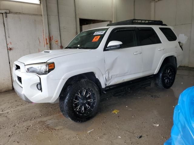 2014 Toyota 4runner SR5