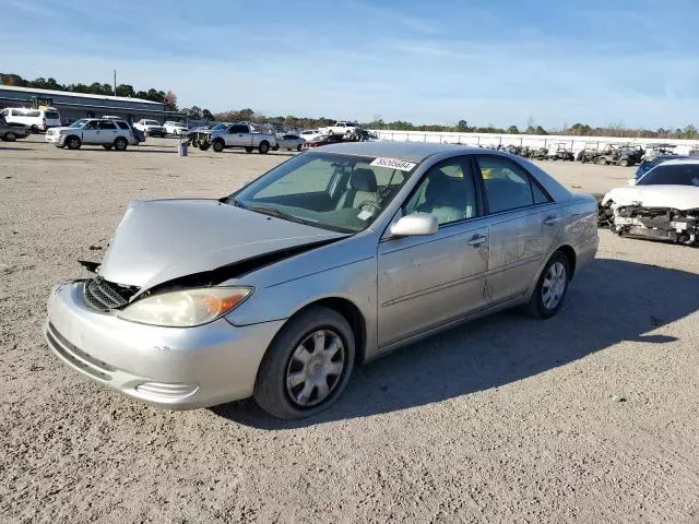 2004 Toyota Camry LE