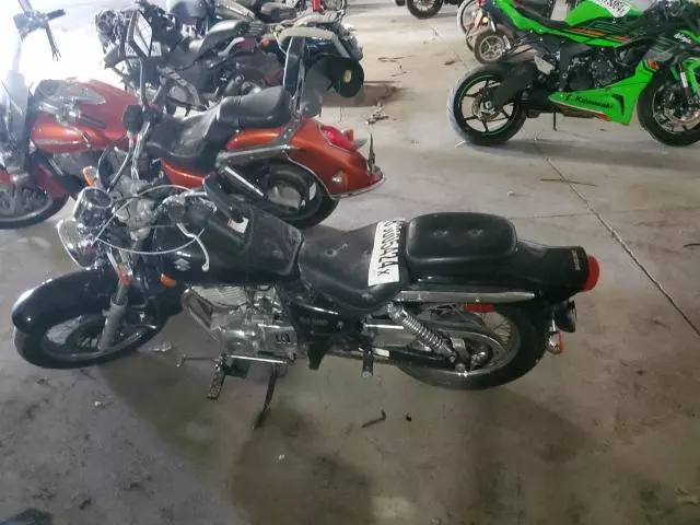 2009 Suzuki GZ250