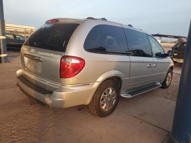 2005 Chrysler Town & Country Limited