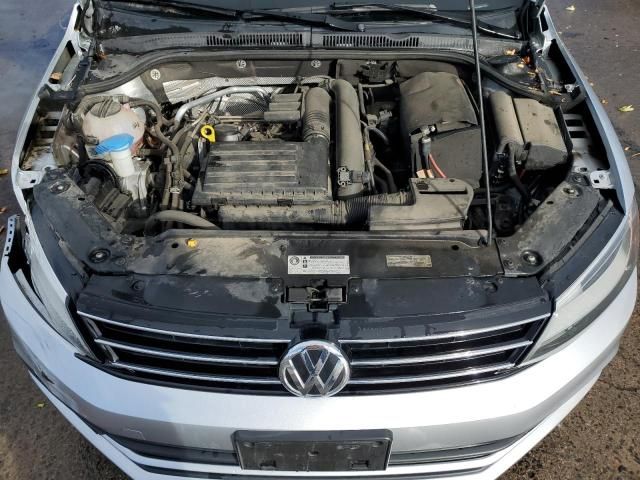 2016 Volkswagen Jetta SE