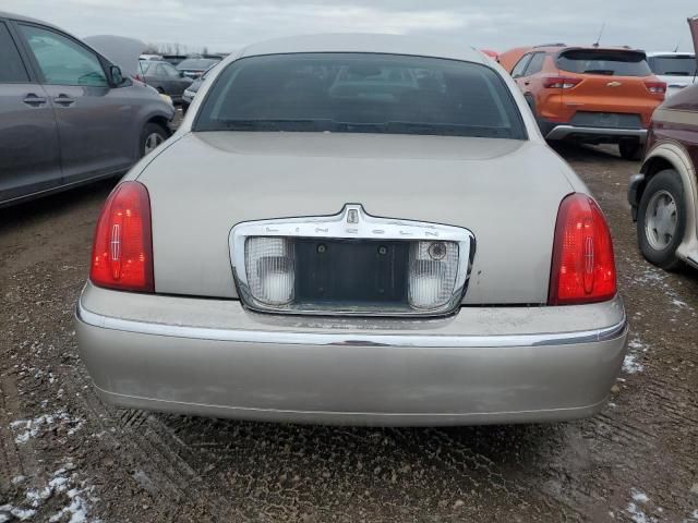 2001 Lincoln Town Car Executive