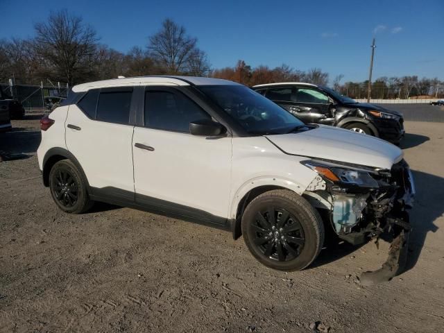 2022 Nissan Kicks S