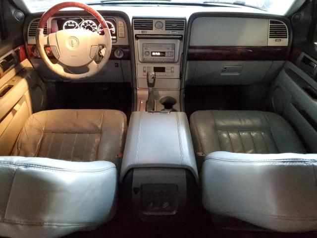 2004 Lincoln Navigator