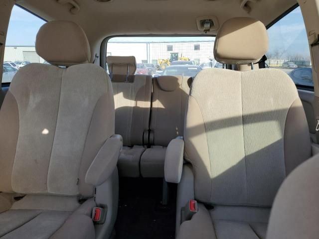 2014 KIA Sedona LX