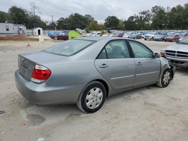 2005 Toyota Camry LE