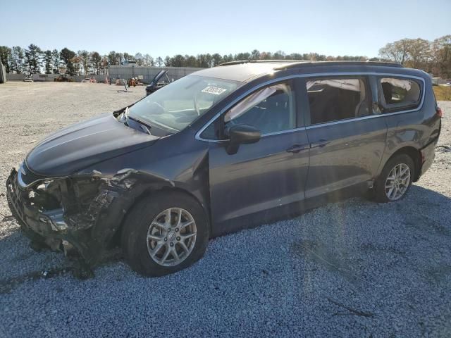 2021 Chrysler Voyager LXI