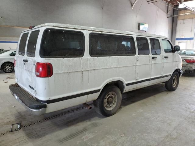 2000 Dodge RAM Wagon B3500