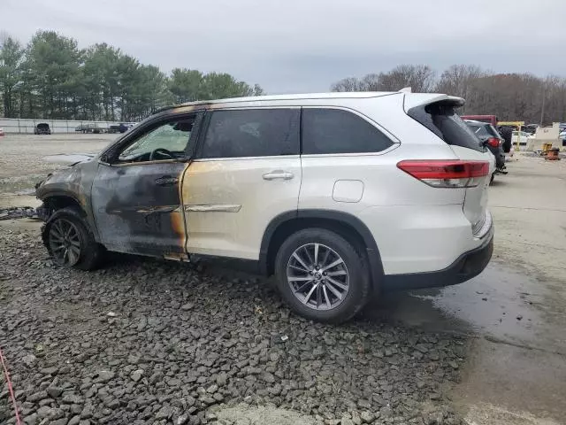 2019 Toyota Highlander SE