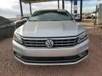 2017 Volkswagen Passat SE