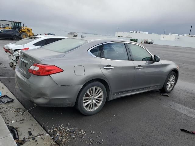 2012 Infiniti M56 X