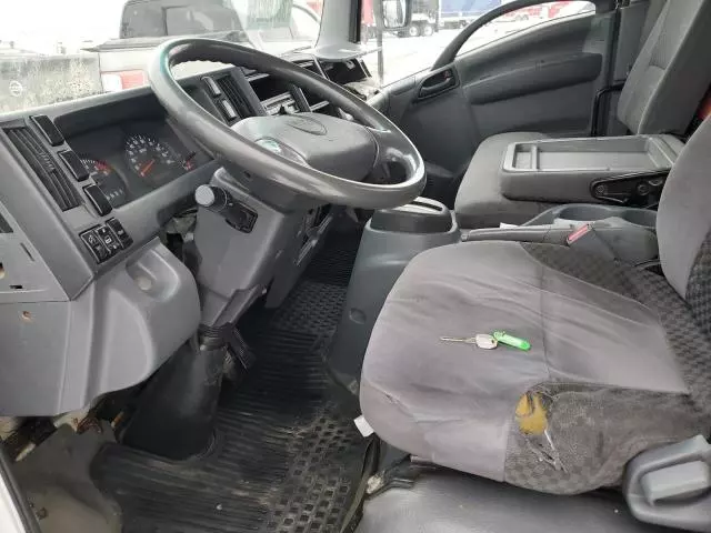 2012 Isuzu NPR HD