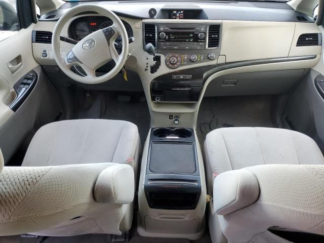 2012 Toyota Sienna LE