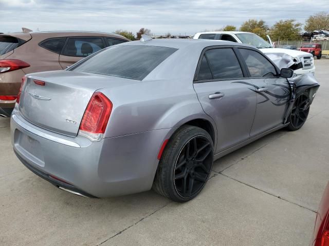 2016 Chrysler 300 Limited