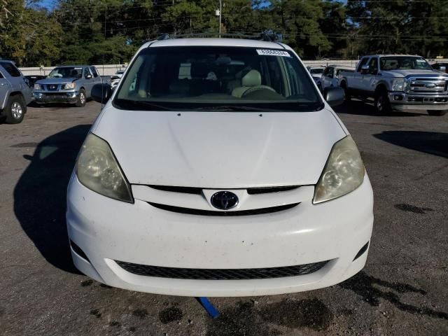 2006 Toyota Sienna CE