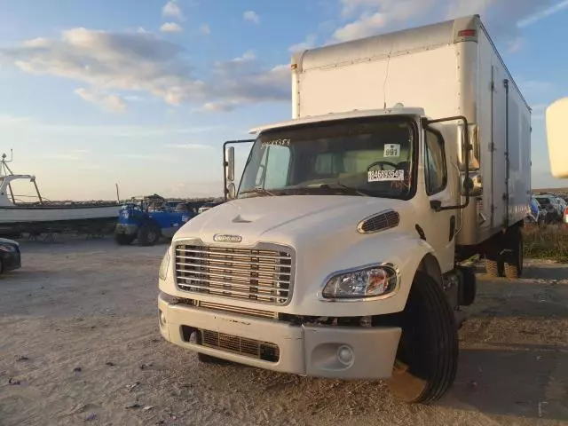 2013 Freightliner M2 106 Medium Duty