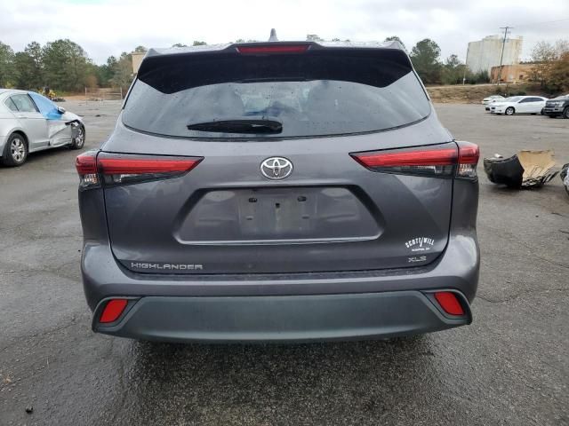 2021 Toyota Highlander XLE