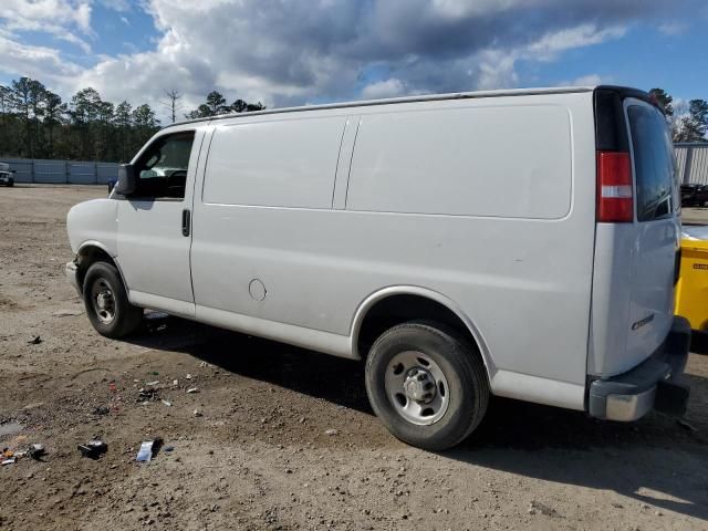 2021 Chevrolet Express G2500