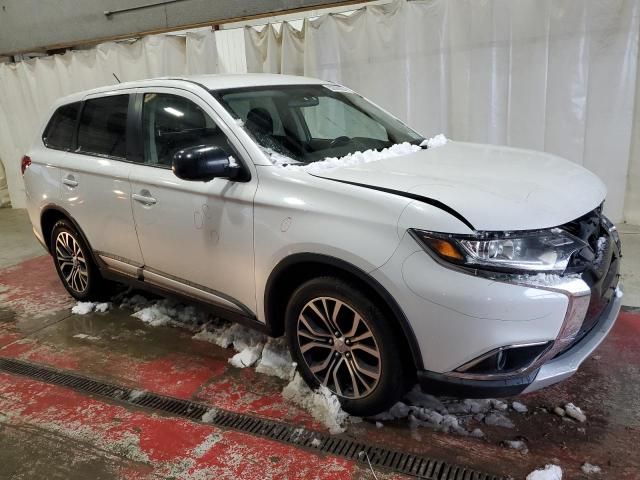 2016 Mitsubishi Outlander ES