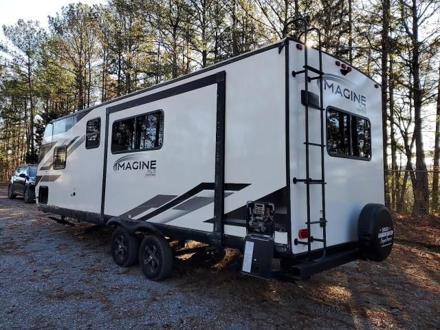 2023 Winnebago Camper