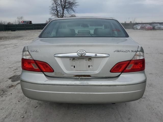 2004 Toyota Avalon XL