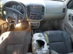 2004 Ford Escape XLS