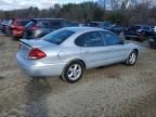 2004 Ford Taurus SE