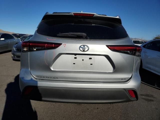 2021 Toyota Highlander XLE