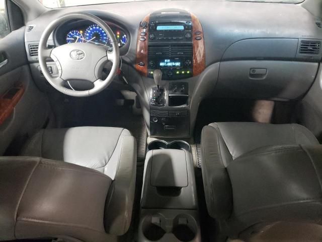 2007 Toyota Sienna XLE