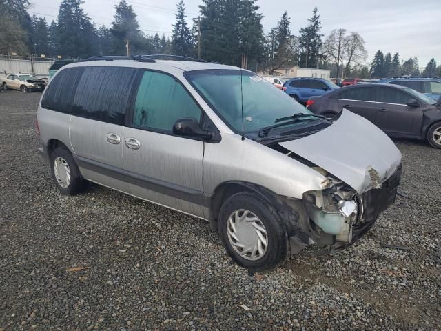 2000 Chrysler Voyager SE