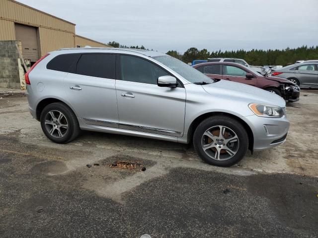 2015 Volvo XC60 T6 Platinum