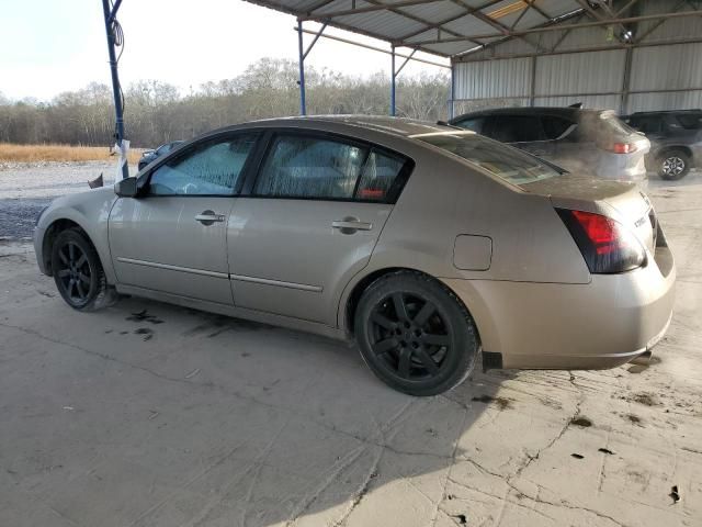 2004 Nissan Maxima SE