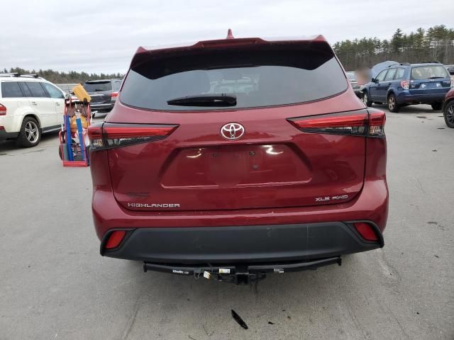 2022 Toyota Highlander XLE