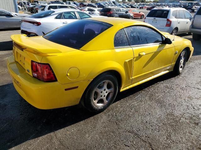 2004 Ford Mustang