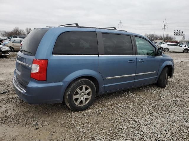 2011 Chrysler Town & Country Touring