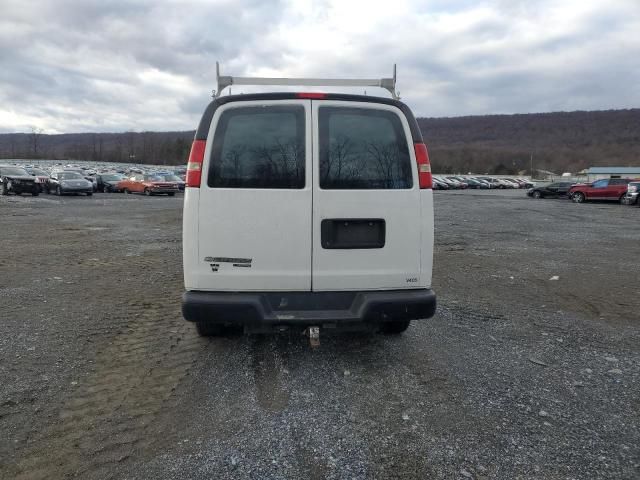 2015 Chevrolet Express G2500