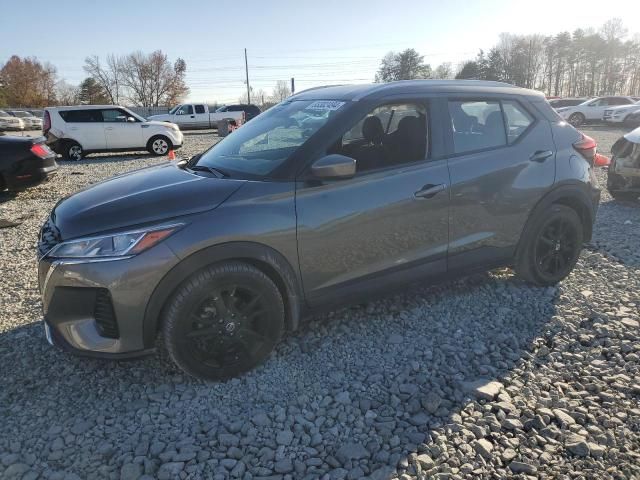 2021 Nissan Kicks SV