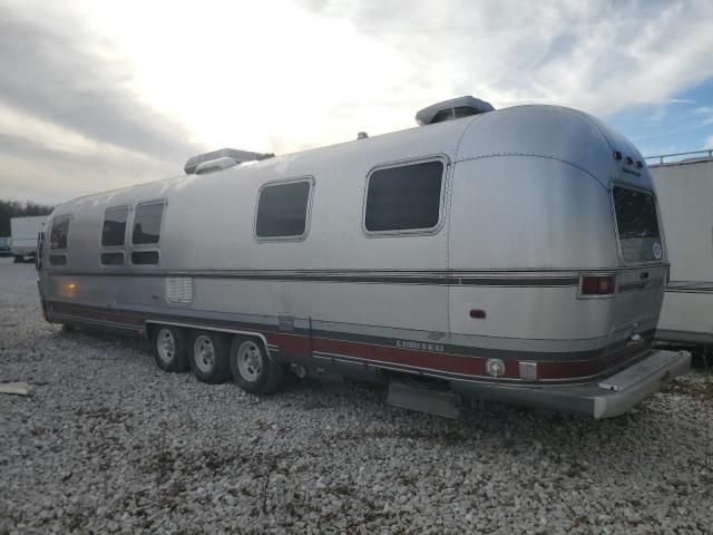 1990 Airstream Travel Trailer