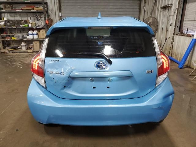 2016 Toyota Prius C