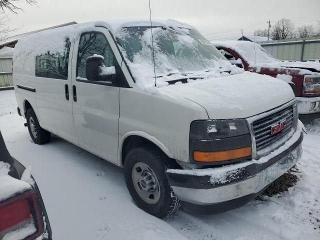 2017 GMC Savana G2500