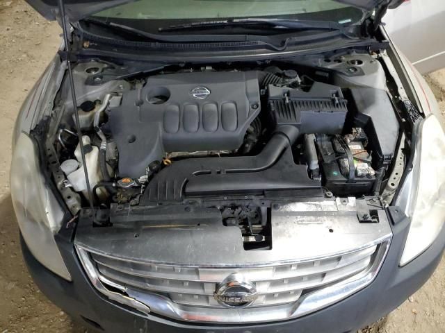 2010 Nissan Altima Base