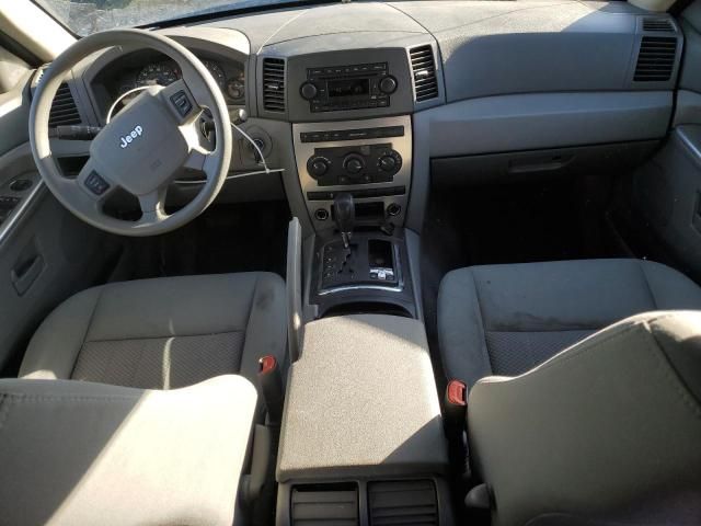 2005 Jeep Grand Cherokee Laredo