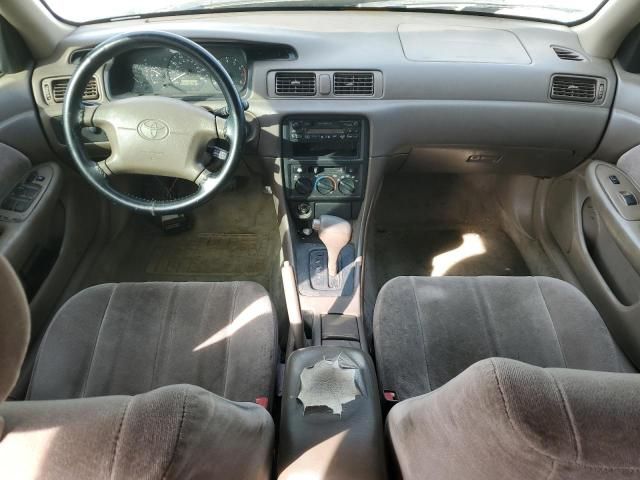 1998 Toyota Camry CE