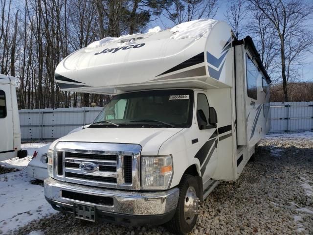 2019 Ford Econoline E450 Super Duty Cutaway Van