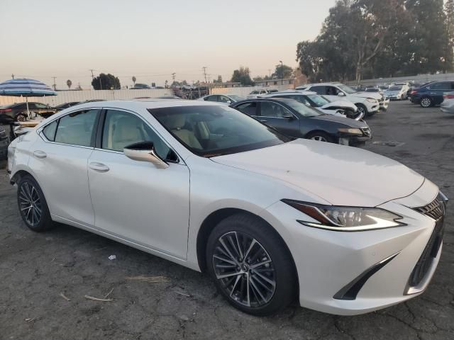 2024 Lexus ES 300H Base