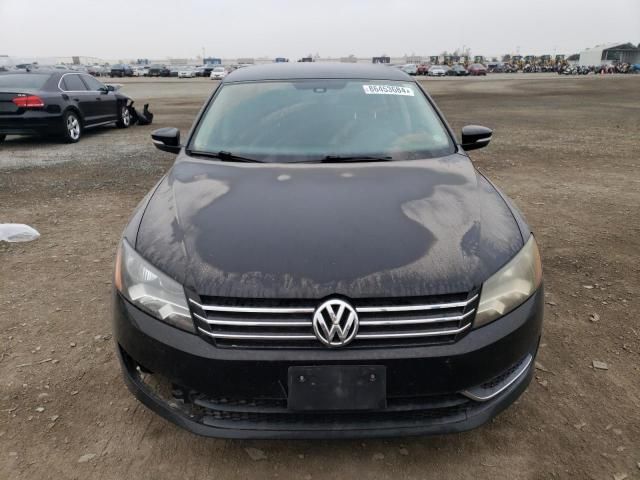 2013 Volkswagen Passat S