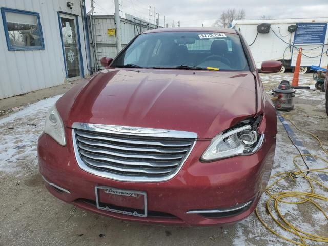 2013 Chrysler 200 Touring