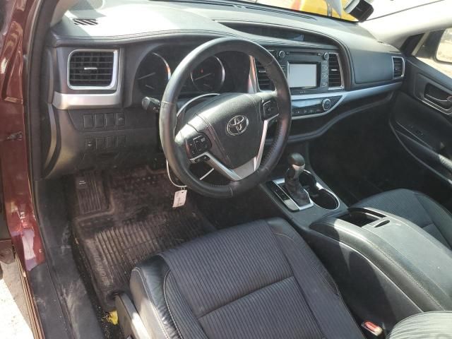 2015 Toyota Highlander LE