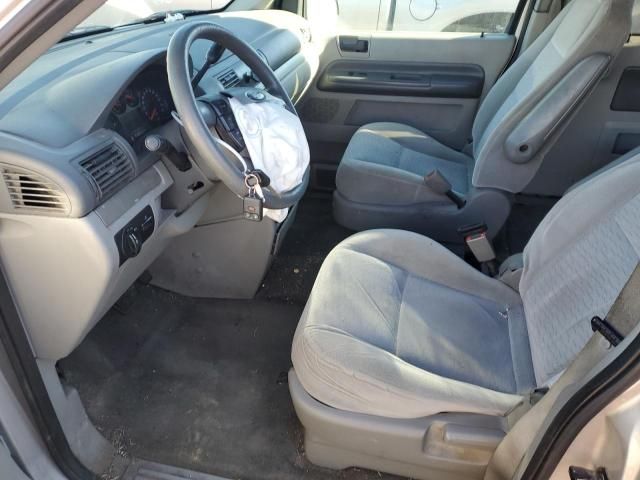 2005 Ford Freestar SE