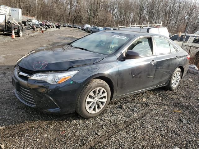 2017 Toyota Camry LE